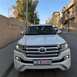 تويوتا لاند كروزر